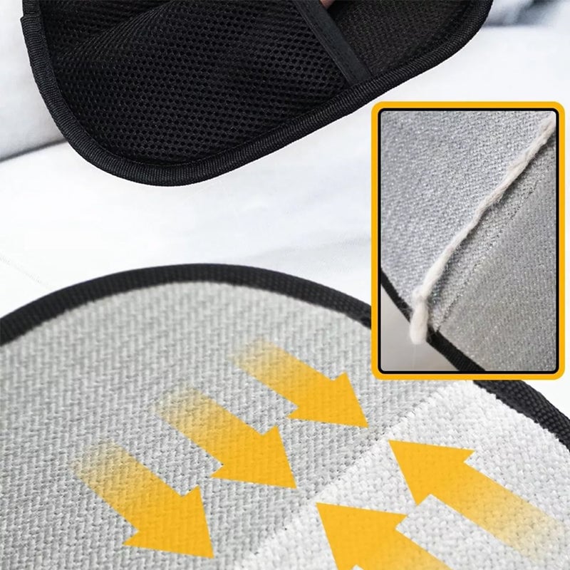 Pet Grooming & Deshedding Glove – Gentle Hair Removal for Dogs & Cats, Adjustable Fit, Easy to Clean